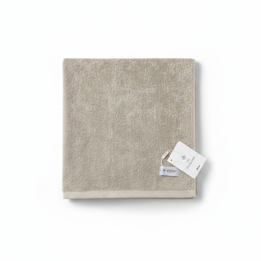 Toalha de Banho Felpuda Döhler Florença 70x140cm | 620g/m² | 100% Algodão