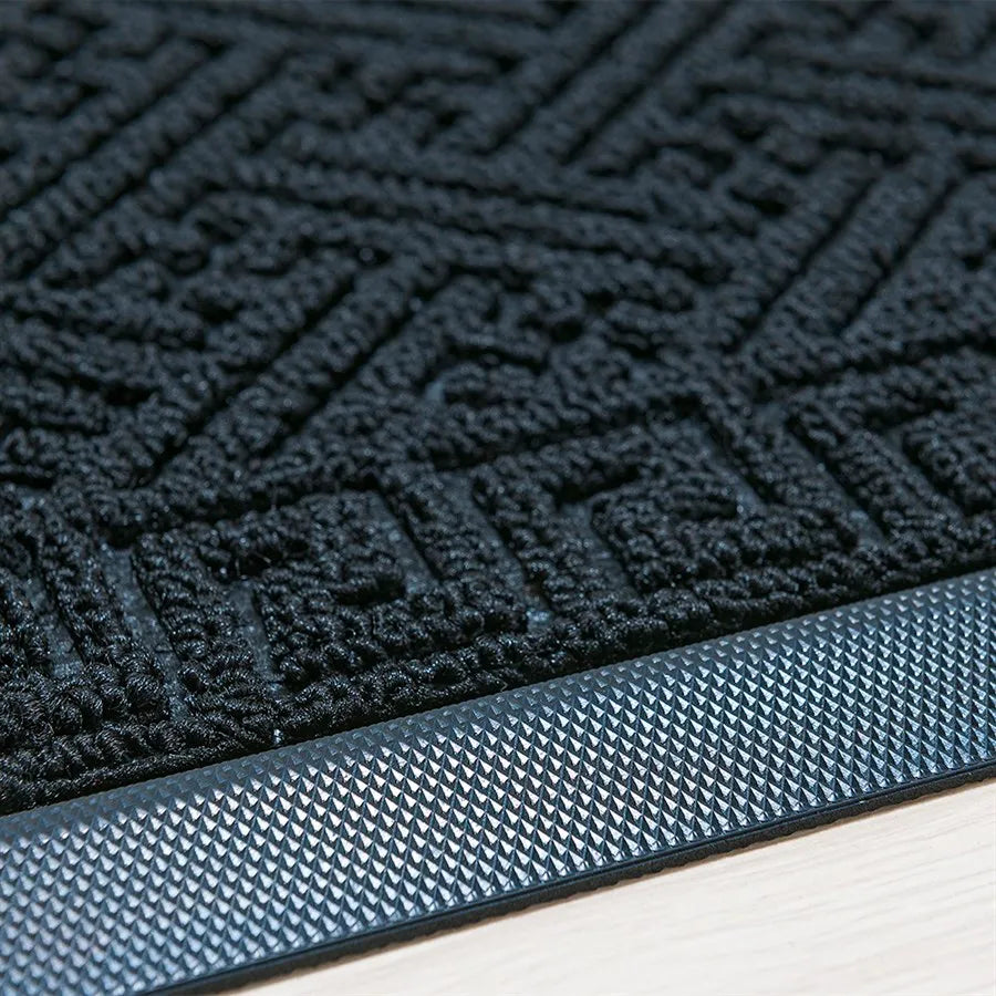 Capacho Lima 60×90 cm – Preto Bouclé Antiderrapante | Niazitex