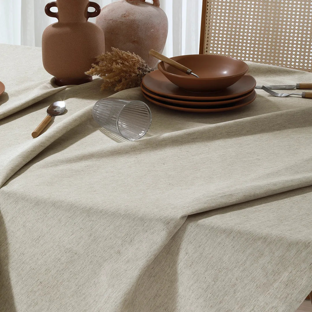 Toalha de Mesa Quadrada Döhler Clean Linhares Natural 2,00m x 2,00m | 8 Lugares