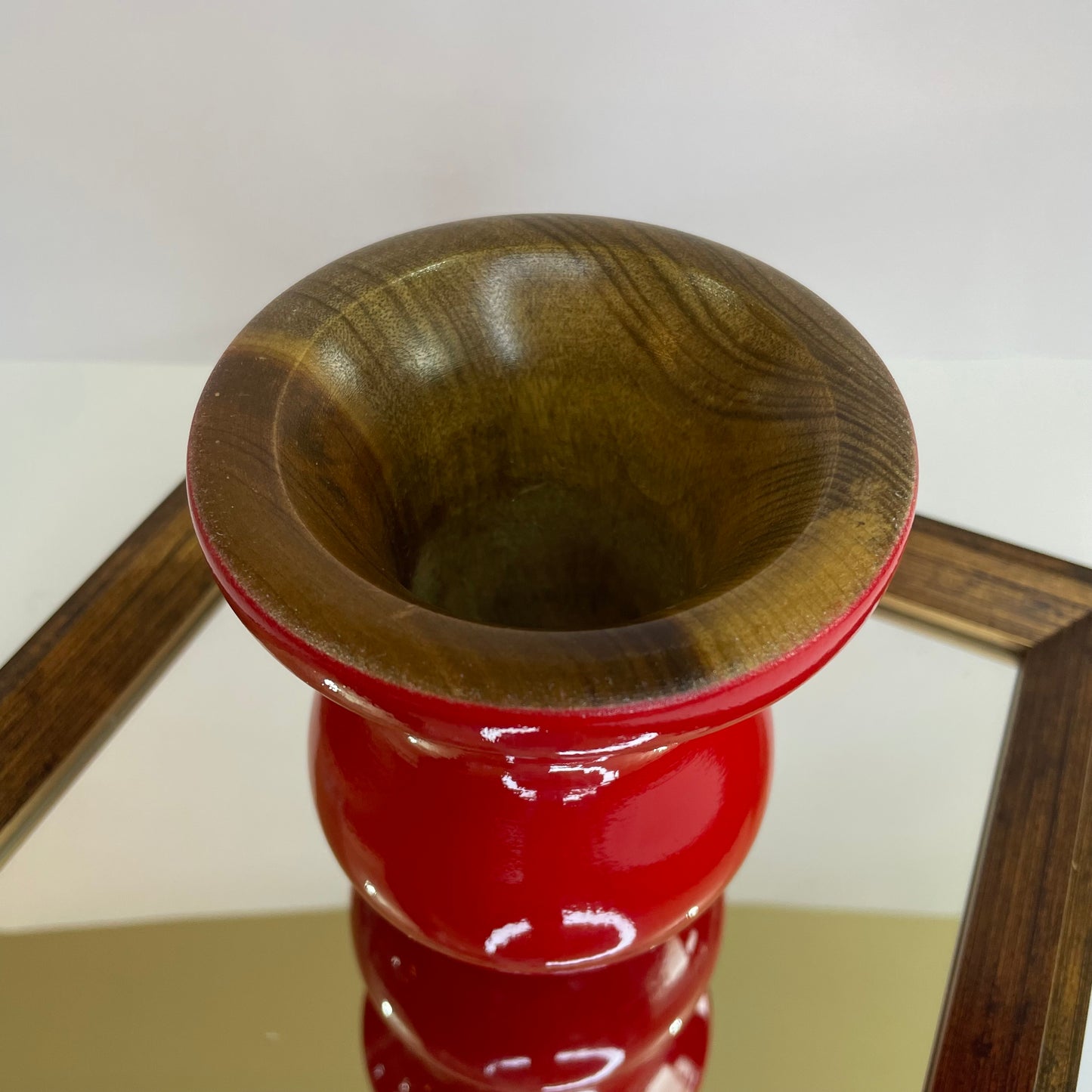 Cuia de Chimarrão de Madeira Matetri Vermelha 12 cm – Artesanal & Sofisticada