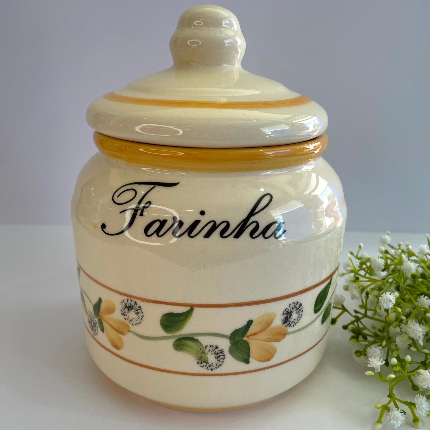 Pote de Mantimento Porta Farinha em Cerâmica 20 x 15 cm – Star Bella | Organização e Estilo para sua Cozinha