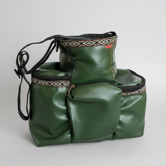 Mateira Argentina Lisa Faixa Pampa 1 L - 30 x 26 x 12 cm (L x A x C) – Bolsa Mateira Argentina elegante p/ Chimarrão e Tereré | Alta Durabilidade | Transporte térmica, cuia e acessórios