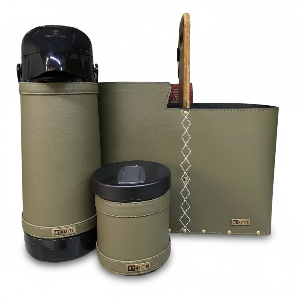 Kit Chimarrão Matetri Madero 3 Peças – Verde | Mateira + Garrafa Térmica + Porta-Erva