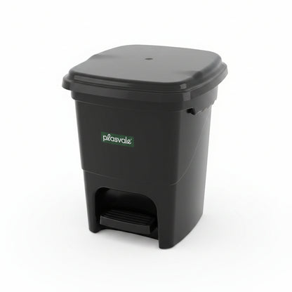 Lixeira Quadrada com Pedal 15L Plasvale — Polipropileno Livre de BPA