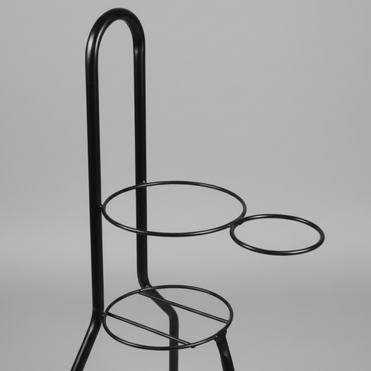 Suporte para Chimarrão Cozla Preto com Rodinhas – Porta Cuia e Térmica | Aço com Pintura Epóxi – 76×30×26 cm