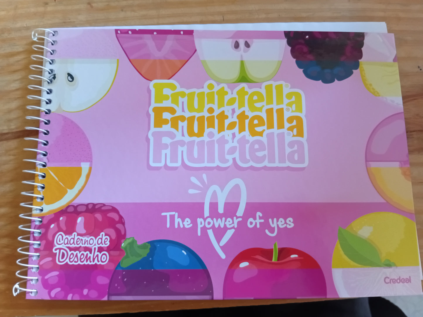 Caderno de Desenho Fruit-Tella | Universitário Capa Dura 80 Folhas | Credeal