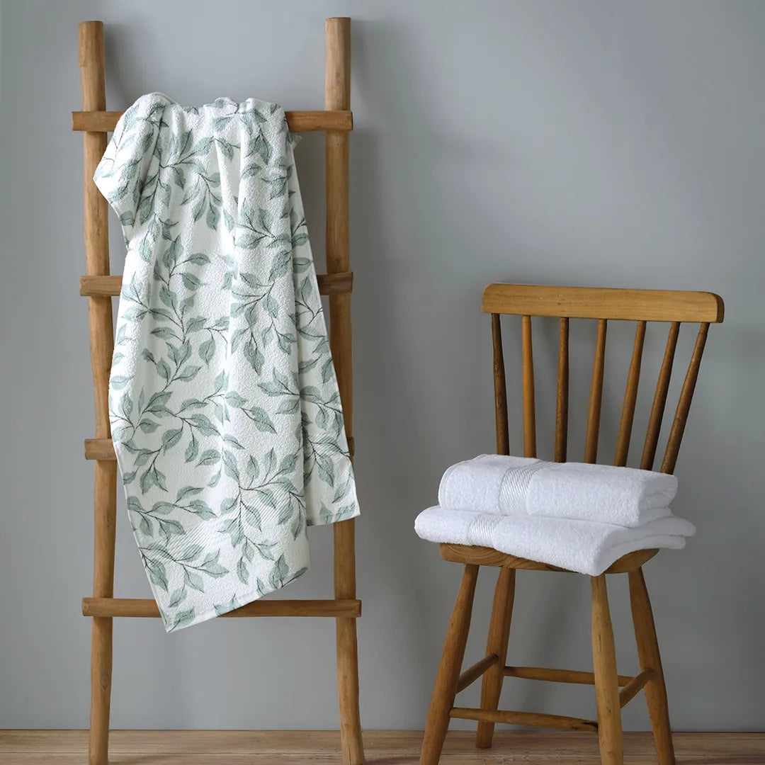 Toalha de Rosto Döhler Prisma Felpuda | Estampa Folhas Valesca | 100% Algodão | 50×80cm